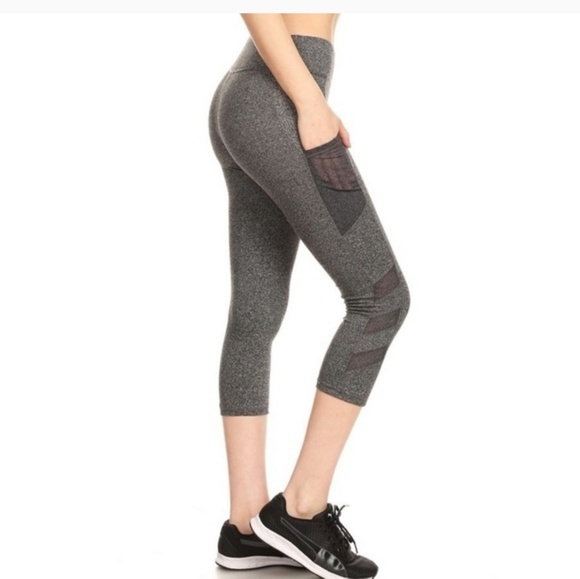 Gray Capri Leggins - Picture 3 of 6